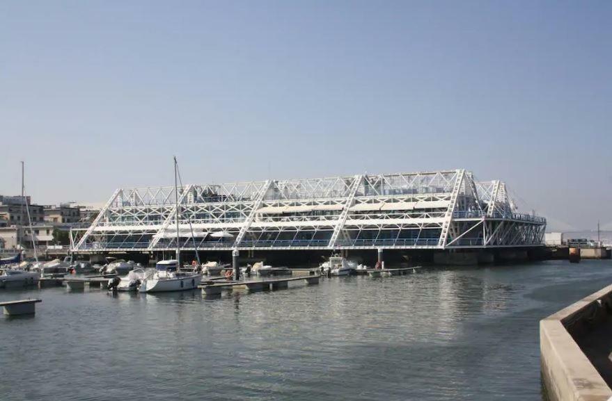 Hotel Beautiful And Magnific Yacht Lizbona Zewnętrze zdjęcie